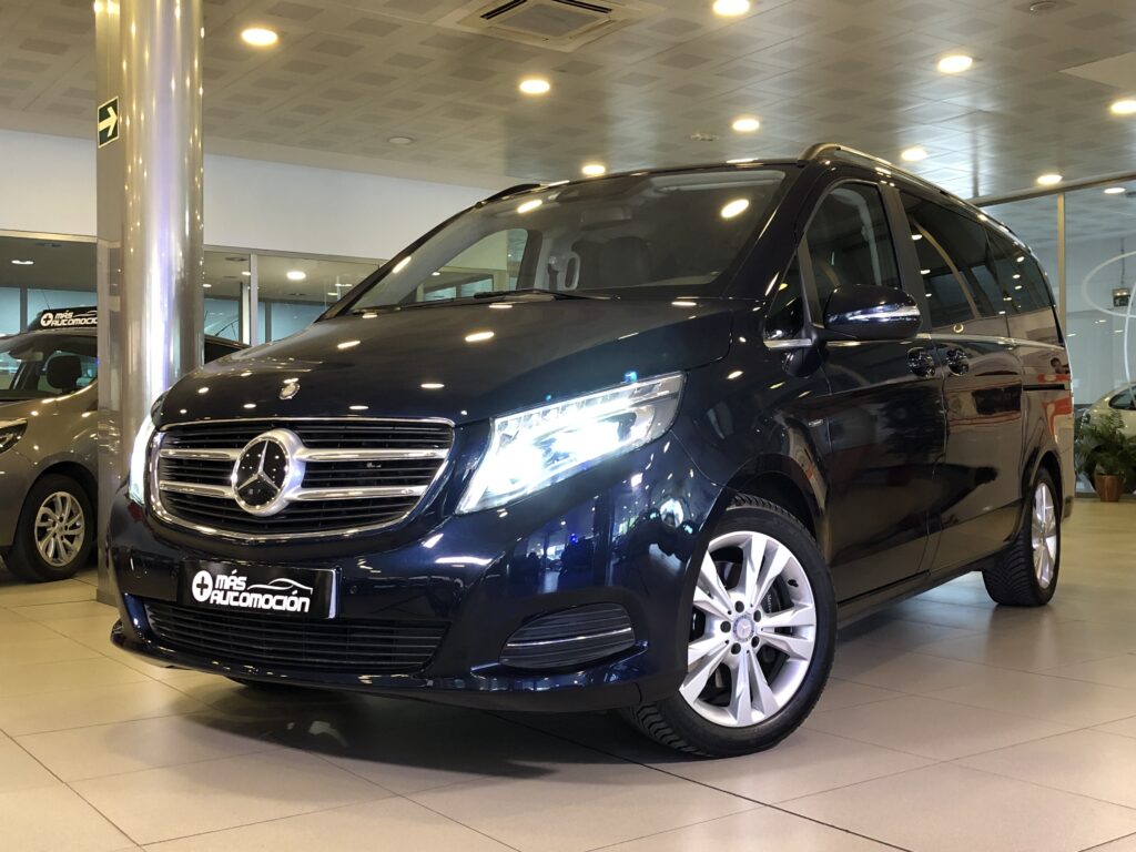 MERCEDES-BENZ V 220 CDI L AVANTGARDE 7G-TRONIC