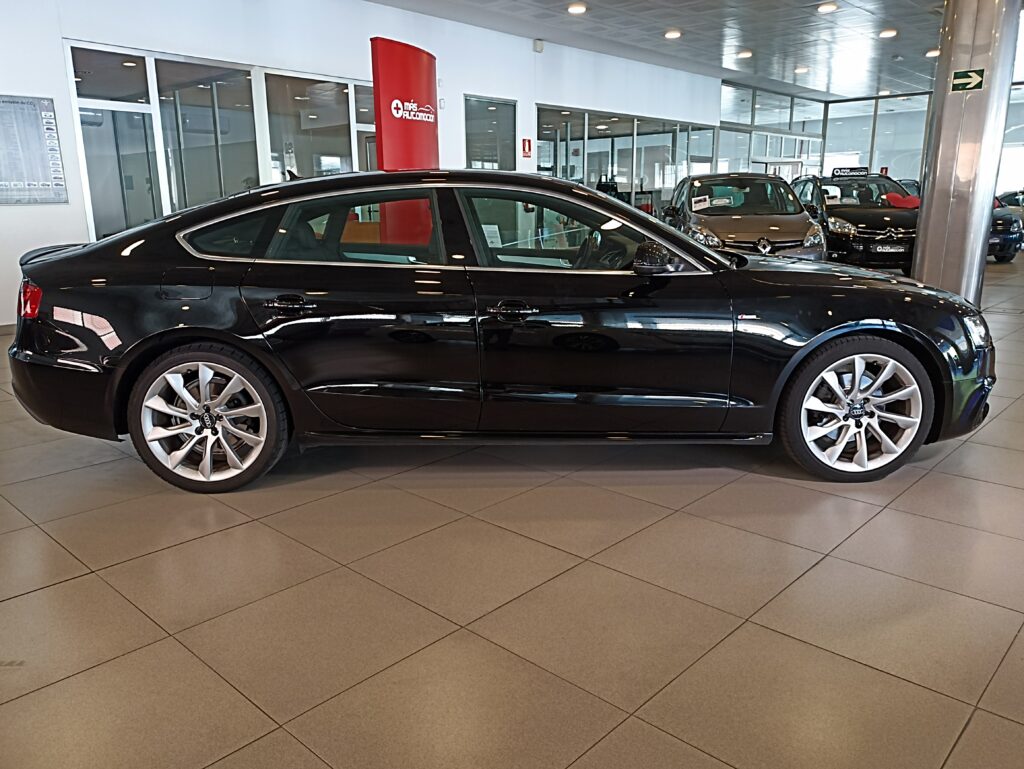 AUDI A-5 2.0 TDI SPORTBACK