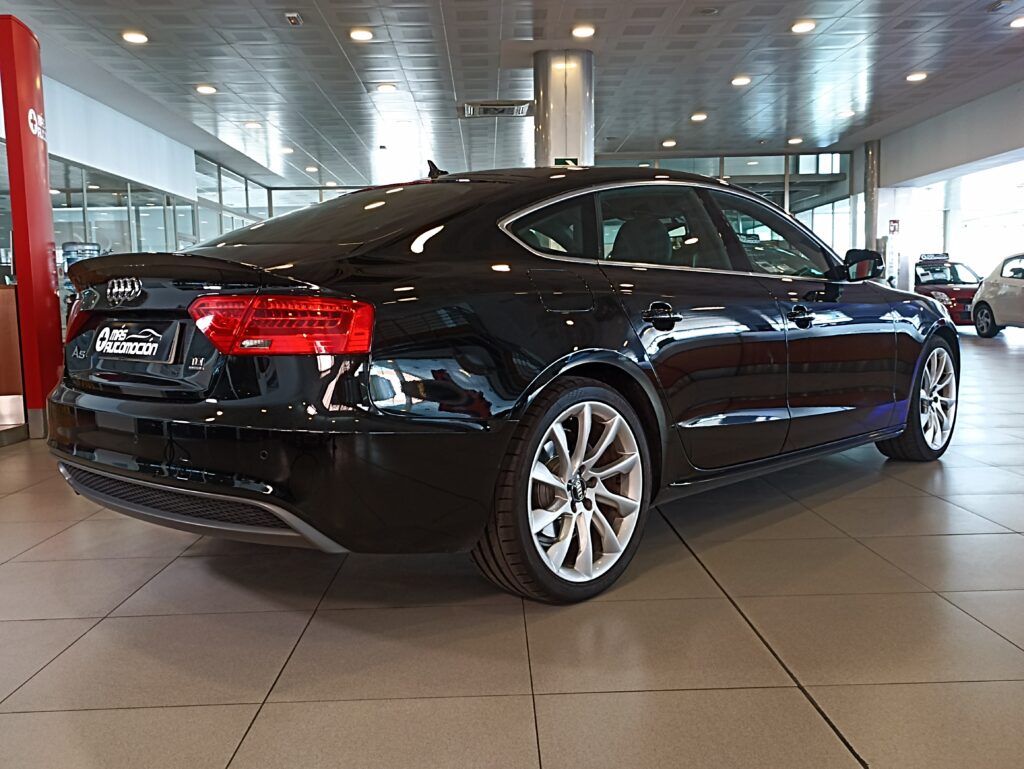 AUDI A-5 2.0 TDI SPORTBACK