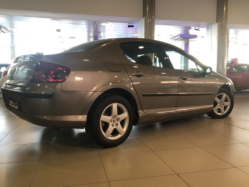 PEUGEOT 407 2.0 HDI ST CONFORT