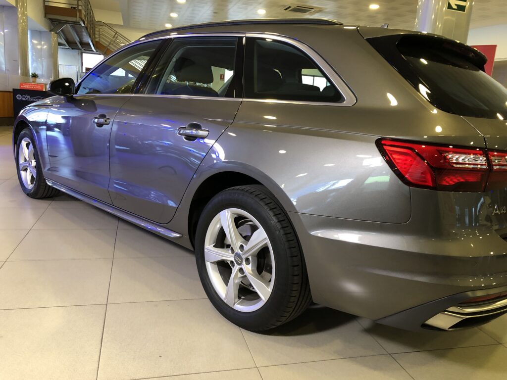 AUDI A-4 AVANT 30 TDI ADVANCED S-TRONIC MILD HYBRID