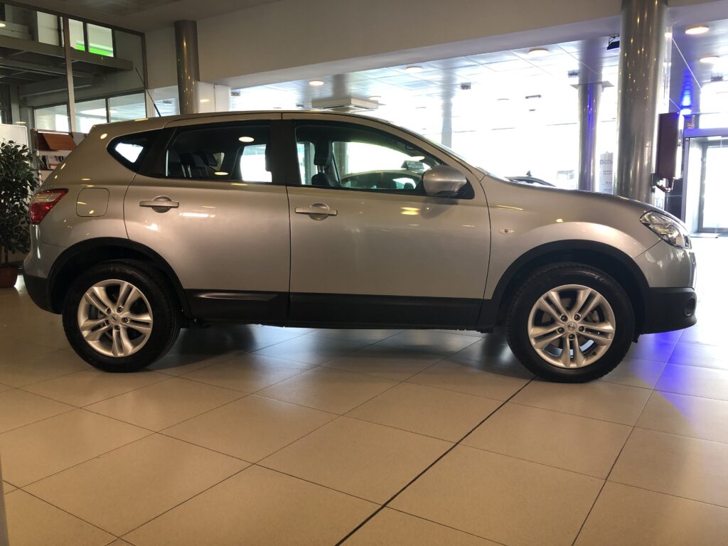 NISSAN QASHQAI  1.5 DCI TEKNA