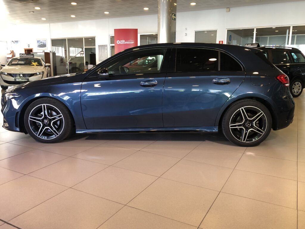 MERCEDES-BENZ A-180 D 2.0 8G-DCT AMG LINE EDITION