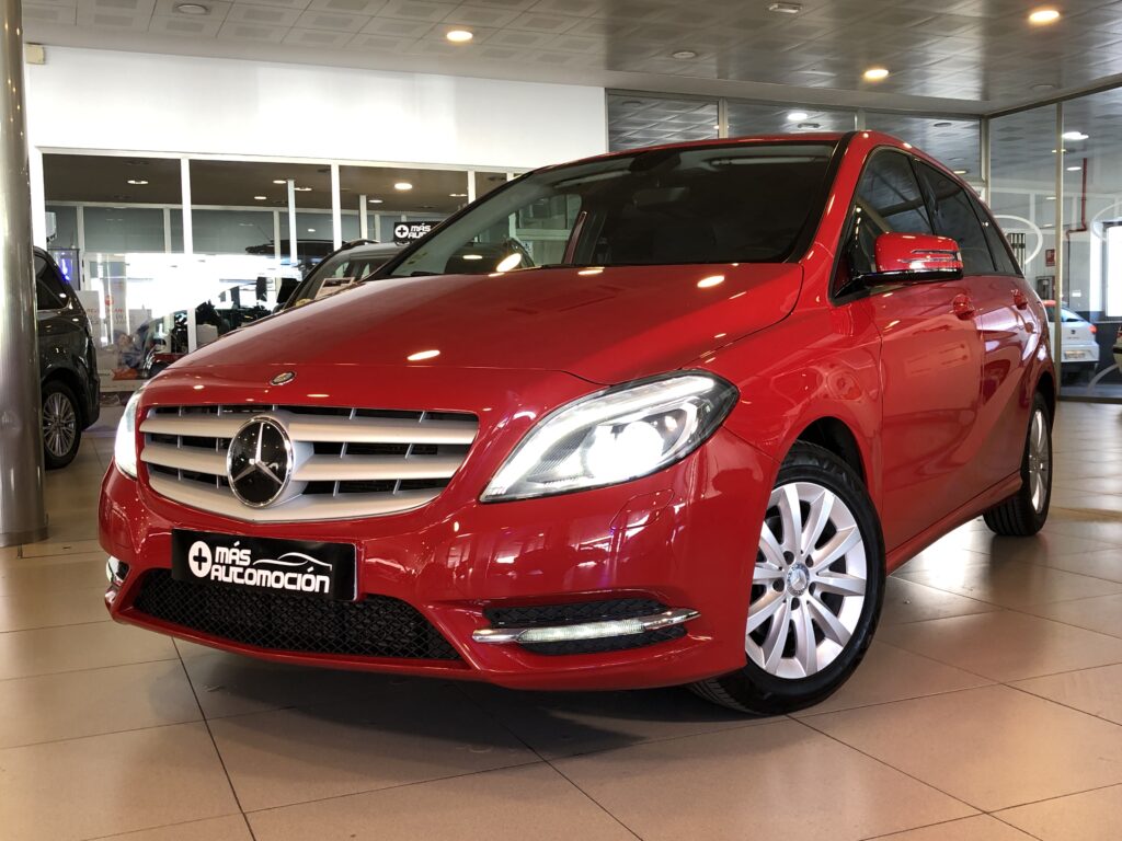 MERCEDES-BENZ B-180 CDI 7G-TRONIC