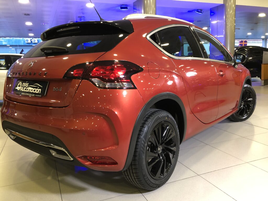 DS DS4 CROSSBACK BlueHDI 120 STYLE