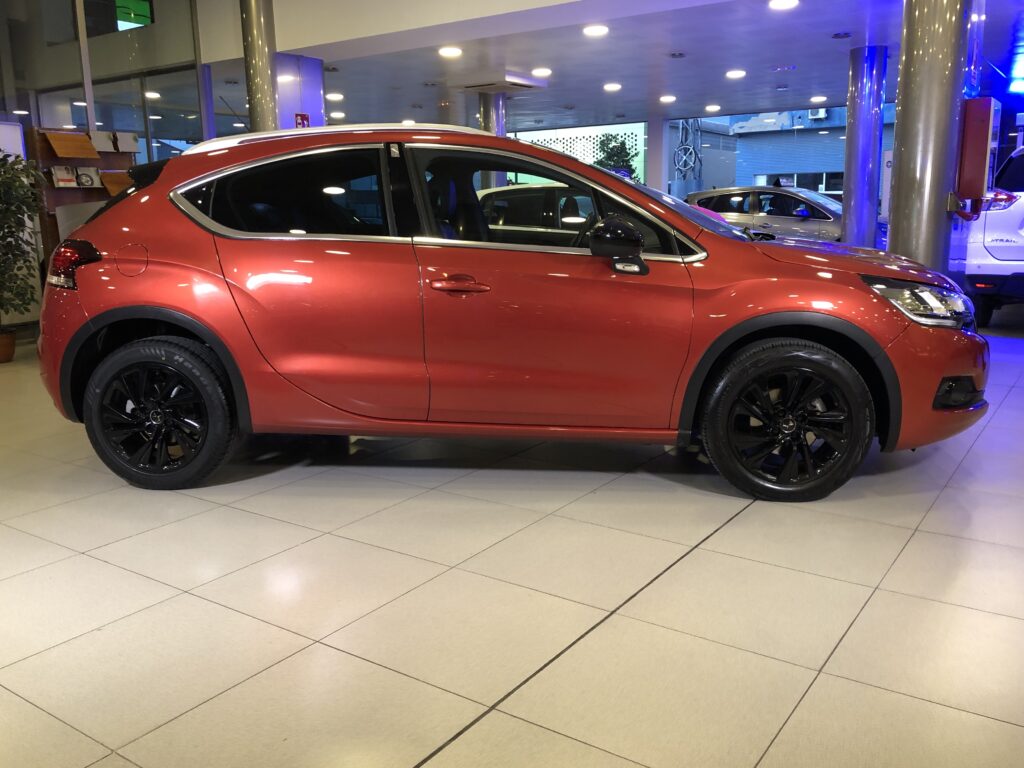 DS DS4 CROSSBACK BlueHDI 120 STYLE