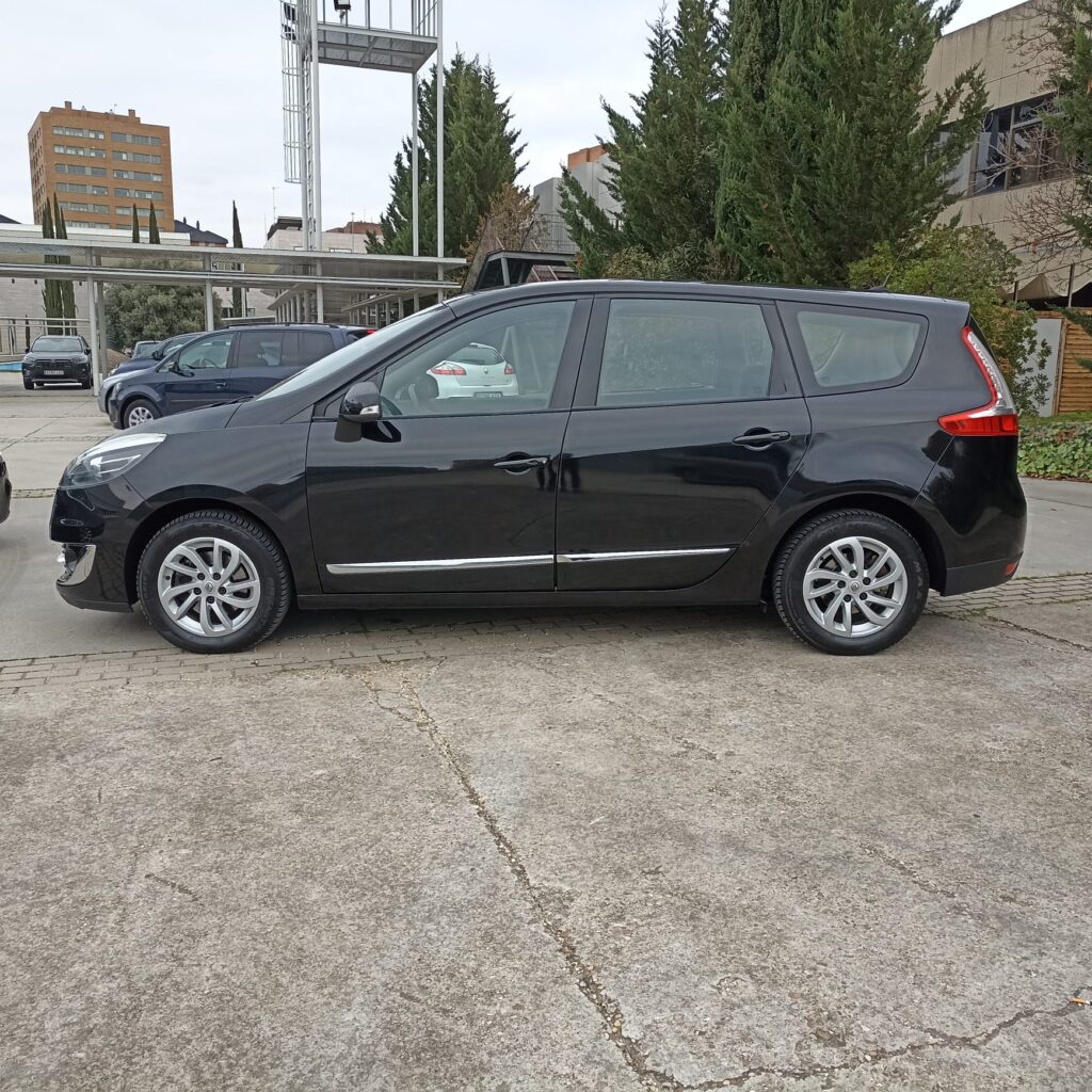 RENAULT GRAND SCENIC 1.6 DCI 7PAX