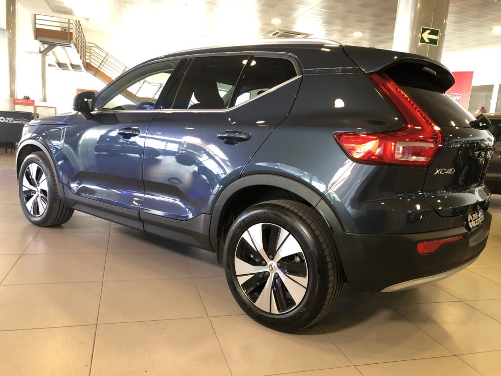 VOLVO XC40 TS RECHARGE INSCRIPTION EXPRESSION AUT