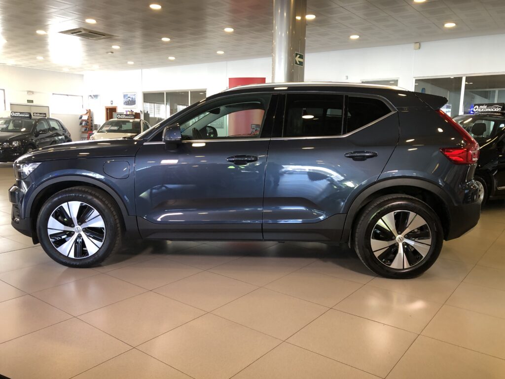 VOLVO XC40 TS RECHARGE INSCRIPTION EXPRESSION AUT