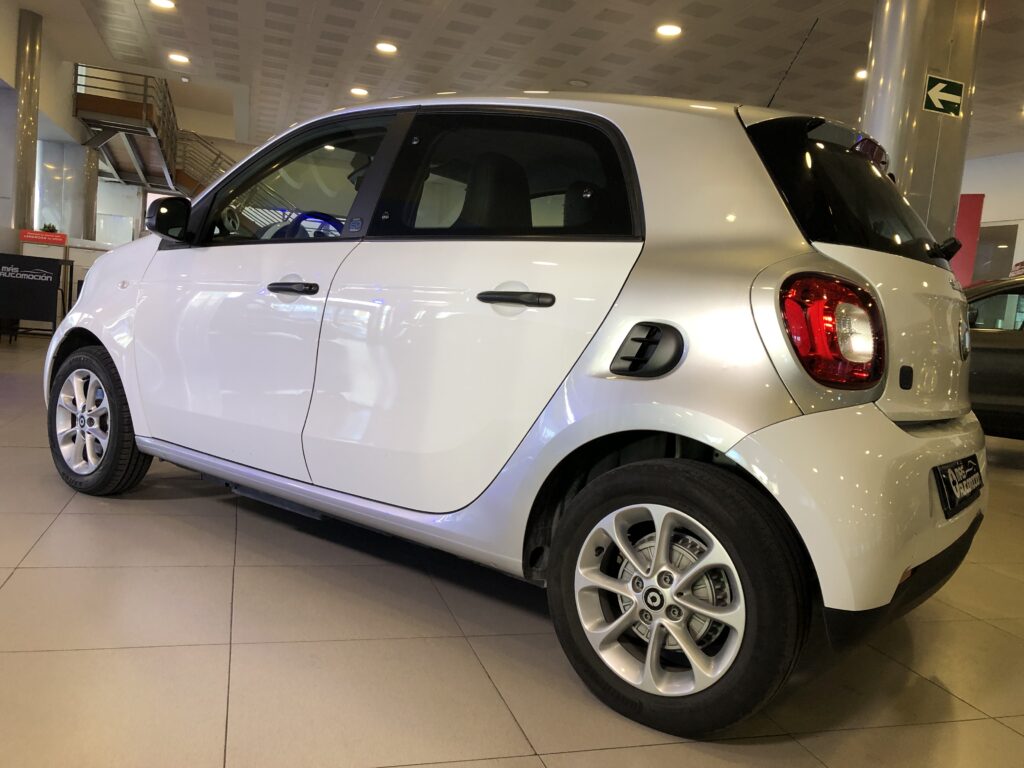 SMART EQ FORFOUR 60KW 5P