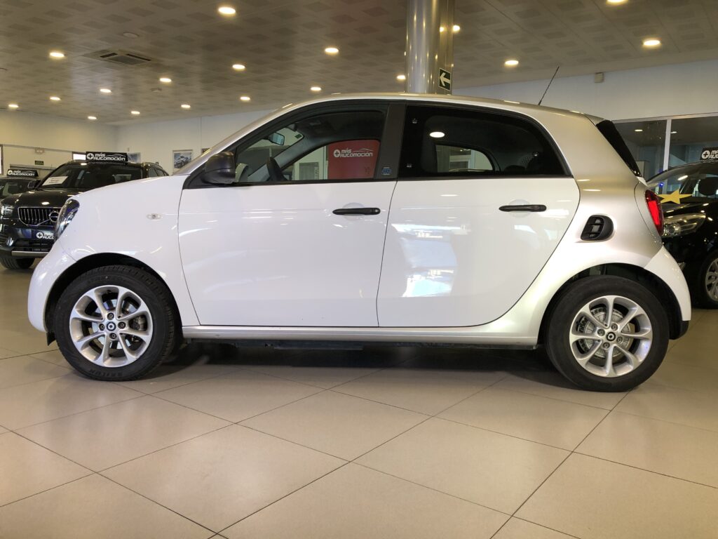 SMART EQ FORFOUR 60KW 5P