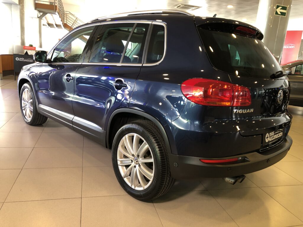 VOLKSWAGEN TIGUAN II T1 2.0 TDI BLUEMOTION 4x2 SPORT