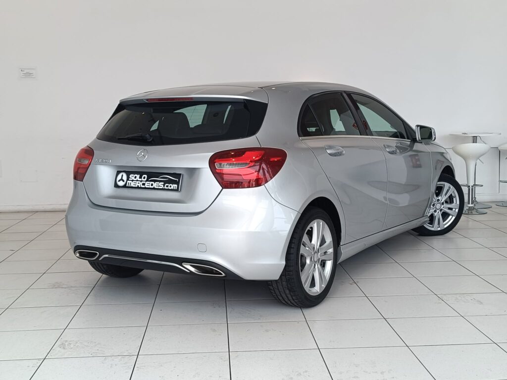 MERCEDES-BENZ A-180 CDI STYLE