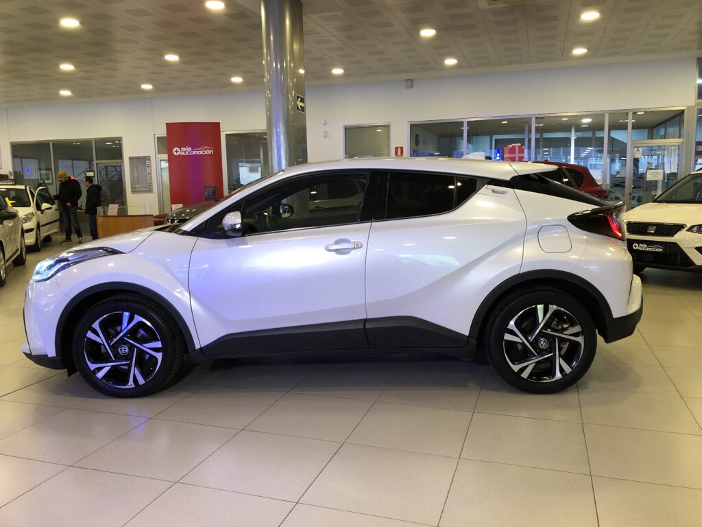 TOYOTA C-HR 125H ADVANCE