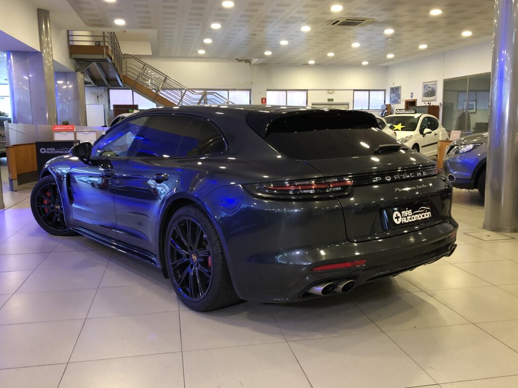 PORSCHE PANAMERA TURBO V8 SPORT TURISMO