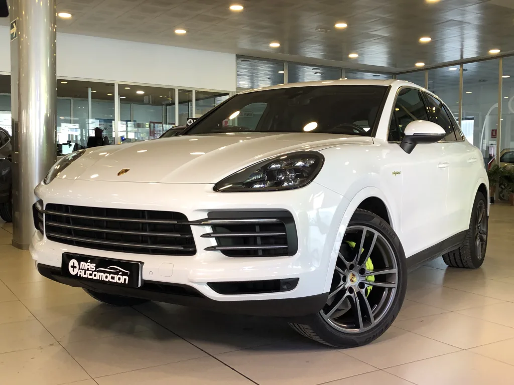 PORSCHE CAYENNE E-HYBRID AWD