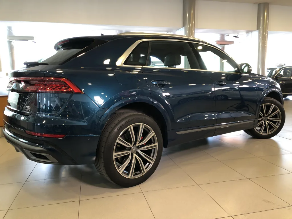 AUDI Q8 3.0 TDI E-TRON QUATTRO TIPTRONIC 50 MILD