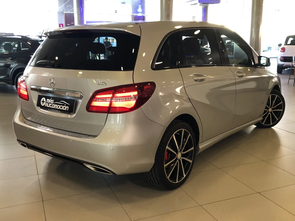 MERCEDES B 180 CDI Black Urban