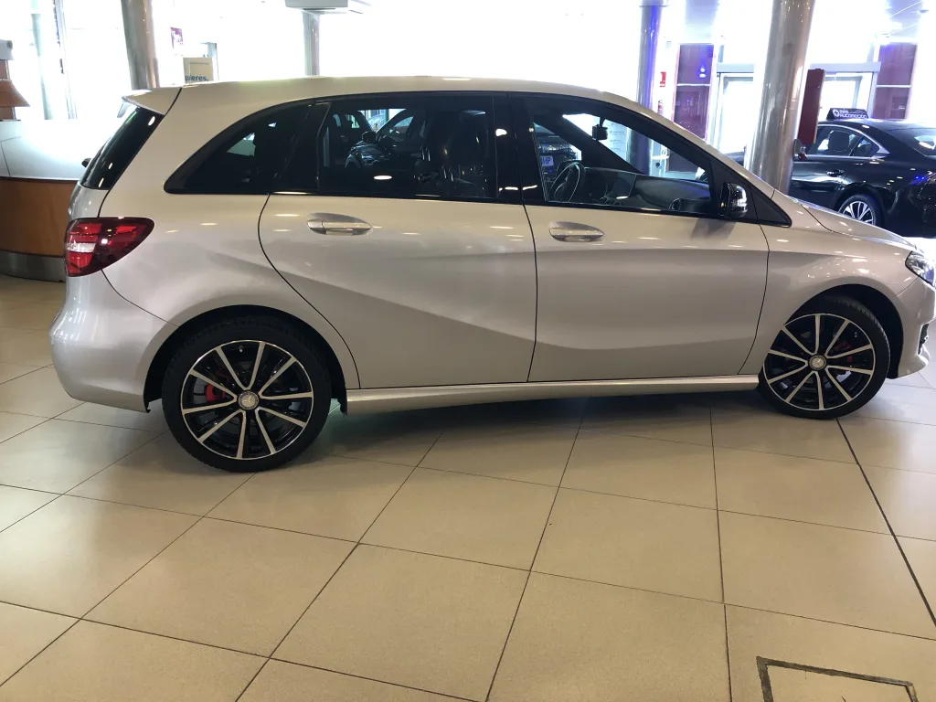 MERCEDES B 180 CDI Black Urban