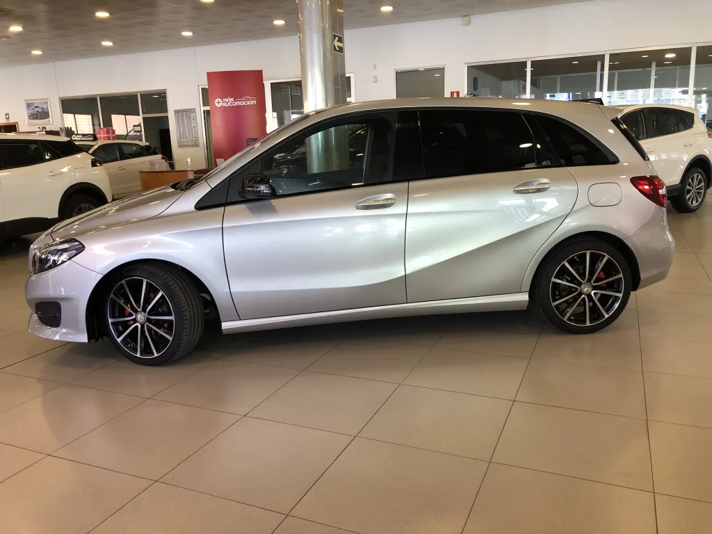 MERCEDES B 180 CDI Black Urban