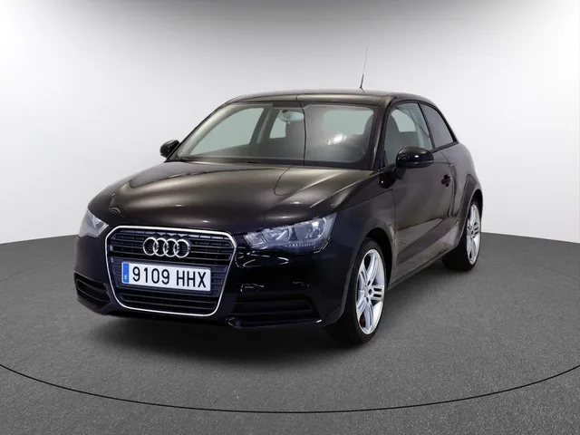 Audi  A1 Attraction 1.2 TFSI 63 kW (86 CV)