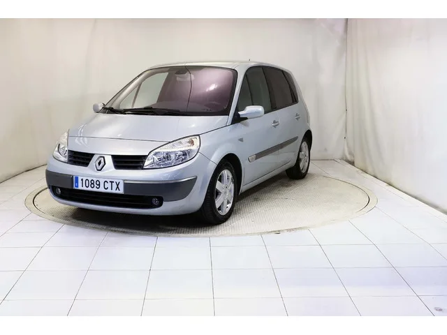 Renault  Scenic 1.5 dCi Confort Dynamique 74 kW (100 CV)