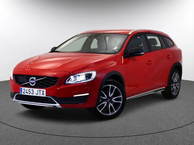 Volvo  V60 Cross Country D4 Summum 140 kW (190 CV)