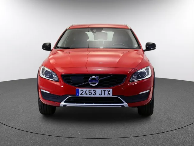 Volvo  V60 Cross Country D4 Summum 140 kW (190 CV)