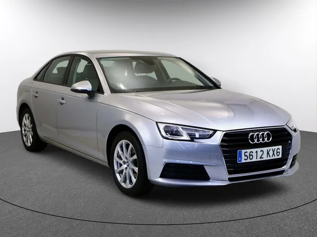 Audi A4 Advanced 35 TFSI 110 kW (150 CV)