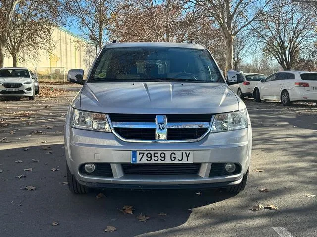 Dodge Journey 2.0 CRD RT 103 kW (140 CV)