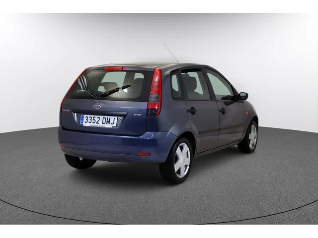 Ford  Fiesta 1.6 TDCI Trend 66 kW (90 CV)