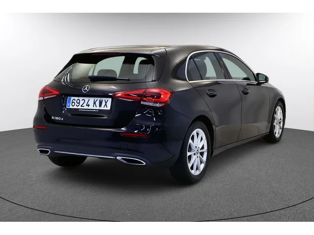 Mercedes-Benz  Clase A 180 d 85 kW (116 CV)