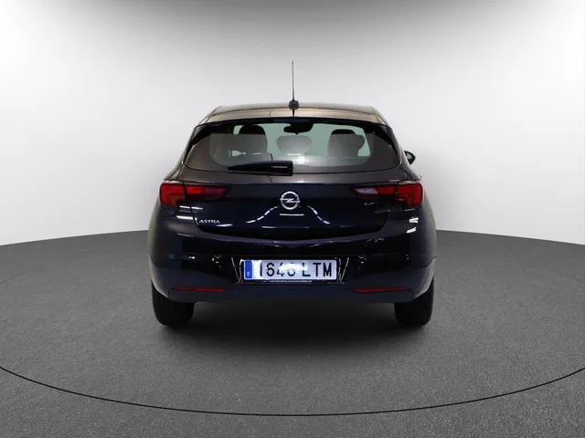 Opel  Astra 1.2 Turbo SHL Edition 81 kW (110 CV)