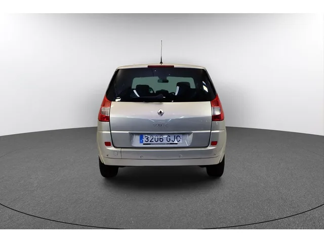 Renault  Grand Scenic Dynamique dCi 96 kW (130 CV)