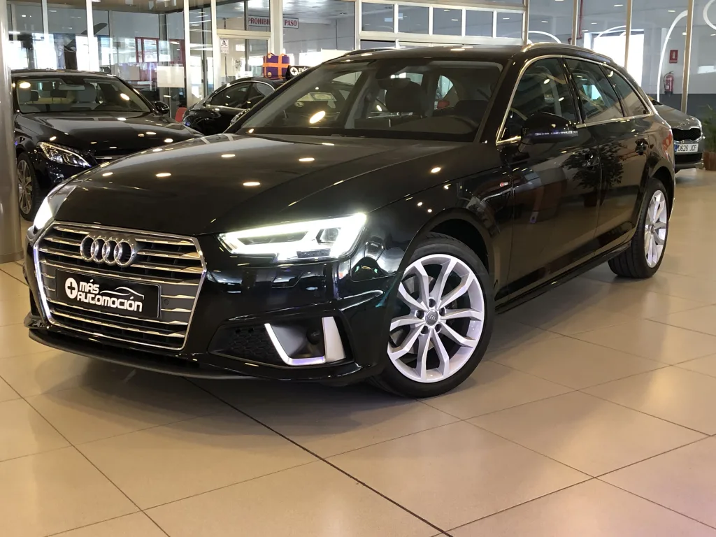AUDI A4 AVANT 2.0 35 TDI S-LINE